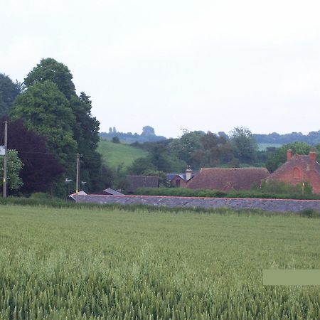 Five Cottages In Aonb And A Hobbit House! Canterbury Eksteriør bilde