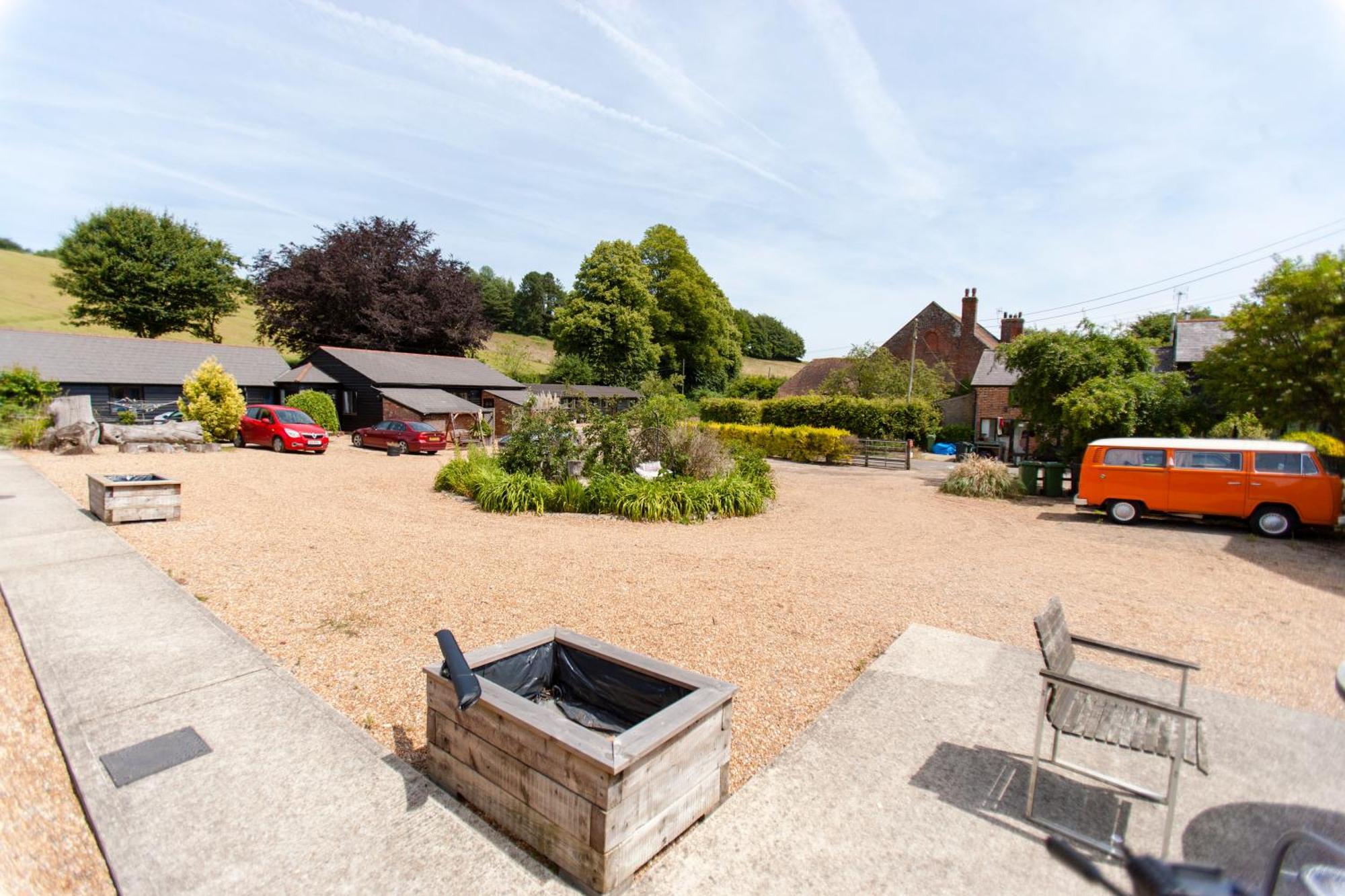 Five Cottages In Aonb And A Hobbit House! Canterbury Eksteriør bilde
